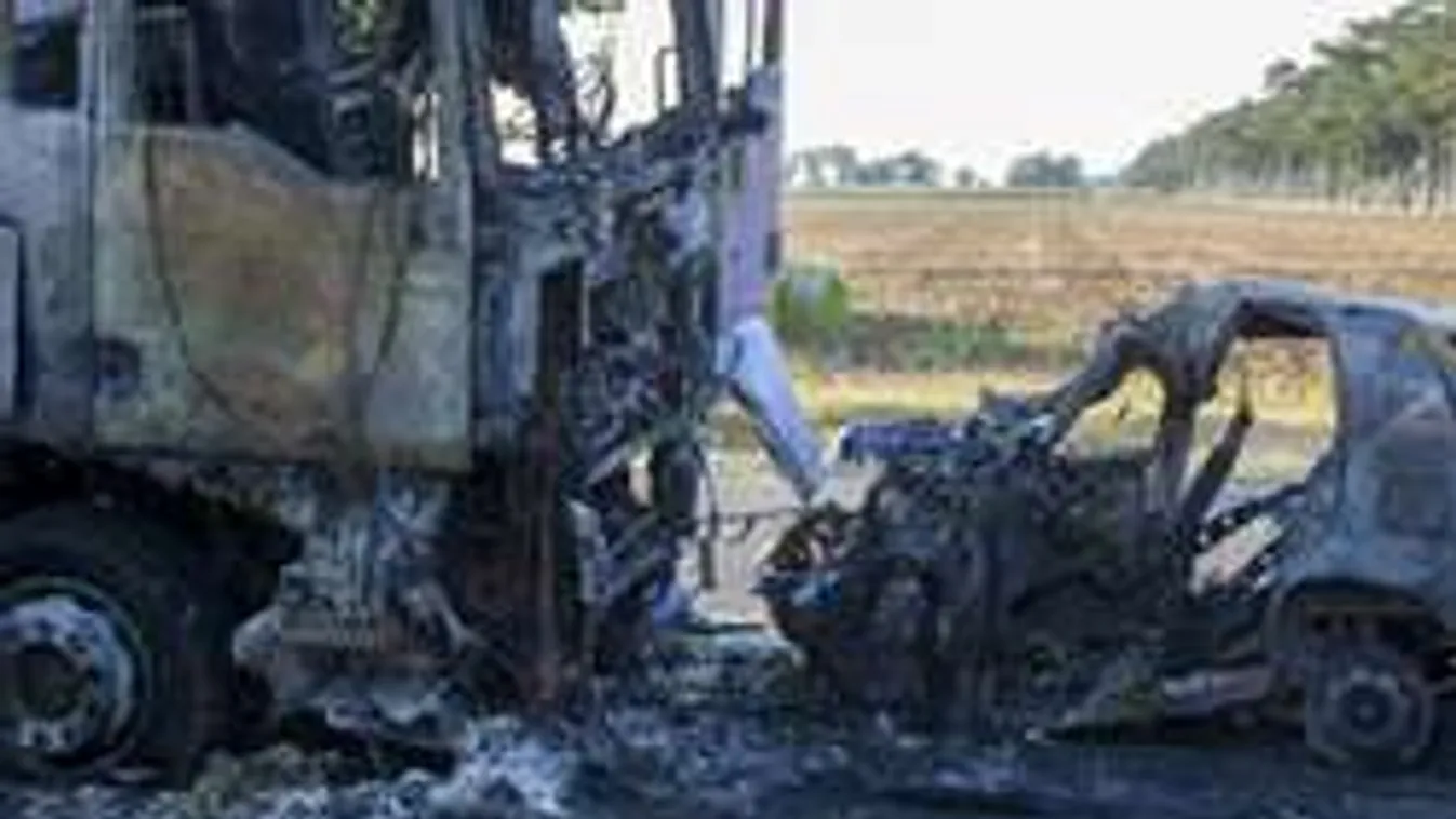 Borzalmas baleset Keszthelynél: Halálra égett az autós!