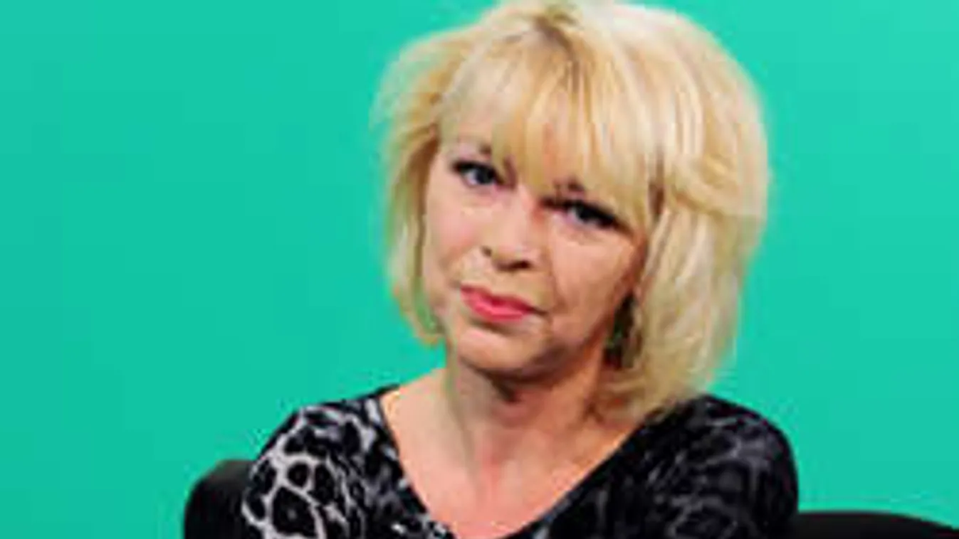 Kettős csapás érte a népszerű magyar színésznőt