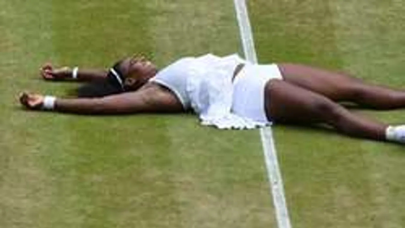 Mellbimbó-terrorral sokkolja a nőket a világ legjobbja