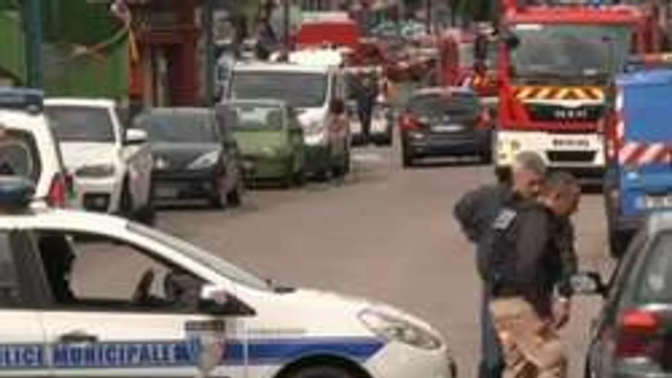 Borzalmas részletek: Így végezték ki a papot a francia túszejtők!