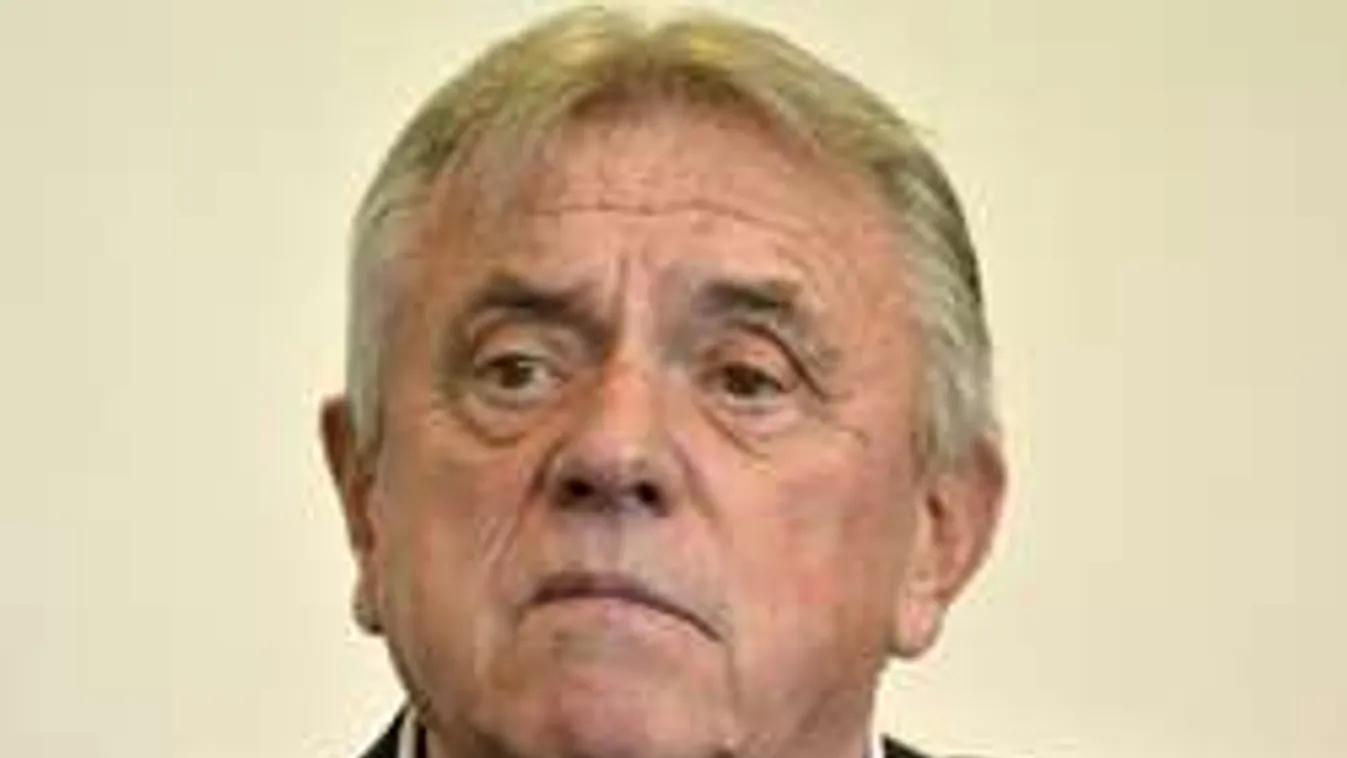 Többször műtötték a magyar legendát