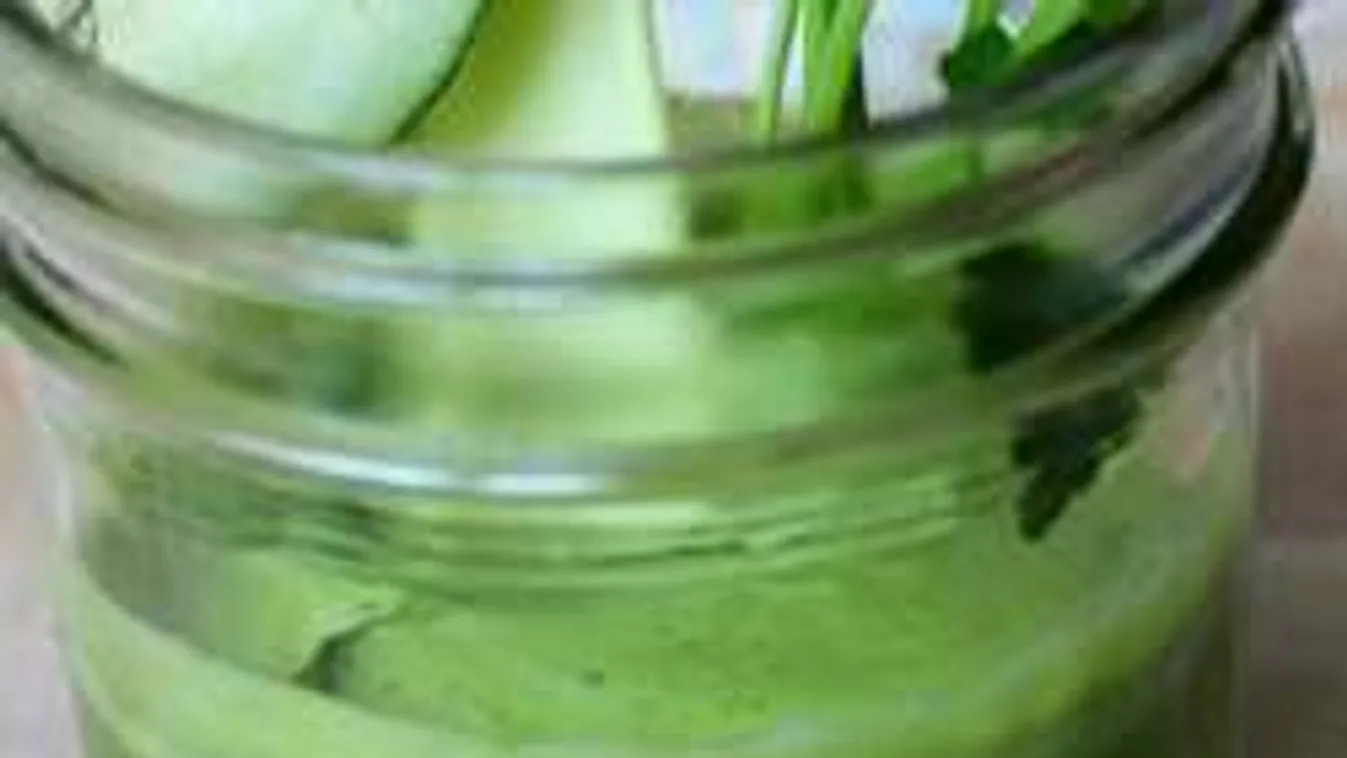 Ha ezt iszod esténként, olvad majd rólad a hasi zsír