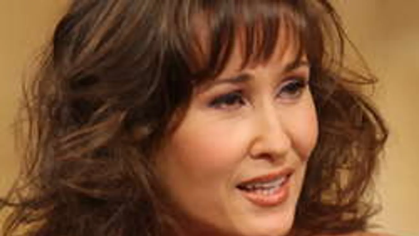 Merész: Tökéletes feneket villantott a bombatestű Pártos Csilla - Fotó