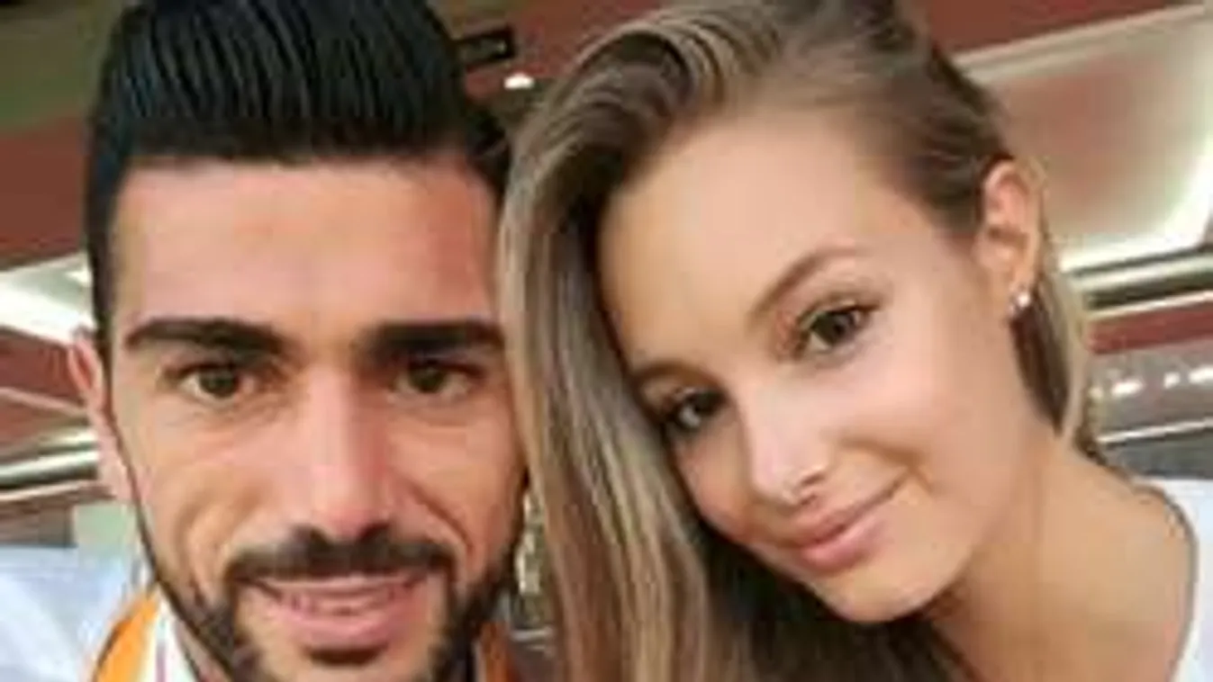 Saját melleiben gyönyörködik a szexi magyar modell - Fotó