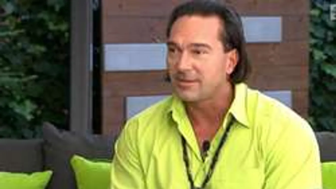 Napokon belül harmadszorra is megnősül a magyar sztár!