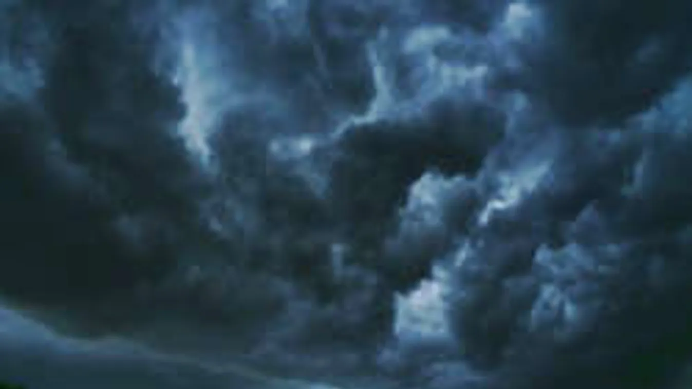 Riasztás: Pusztító viharokkal támad a pénteken érkező szupercella!