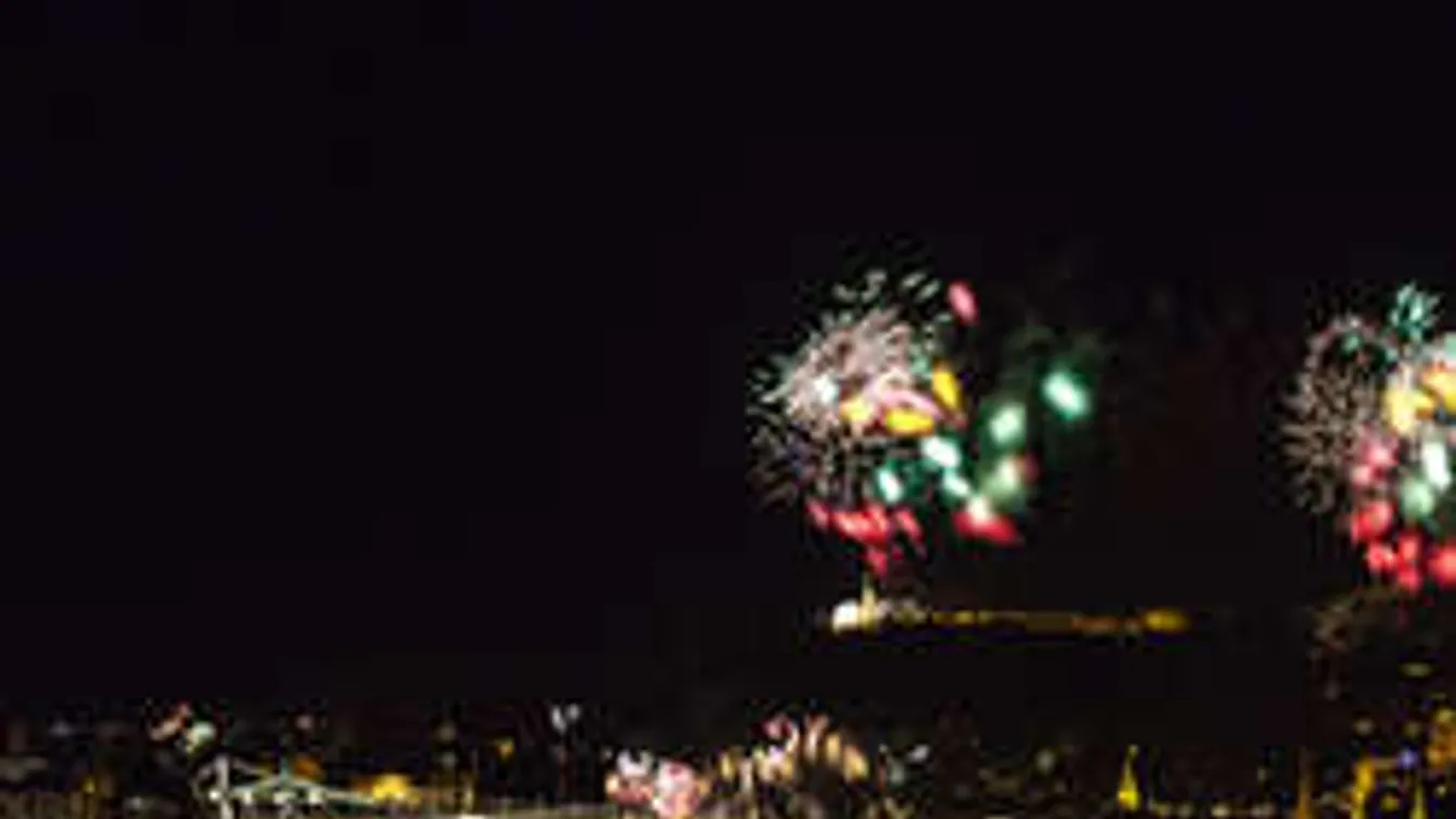 Tíz éve torkollott tragédiába az ünnep! Így látták a helyszínen