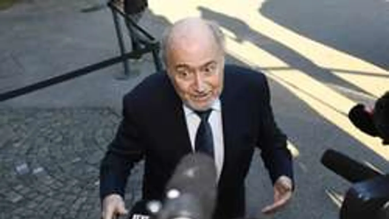 Csapzottan védekezik, nem adja fel a foci bukott vezére