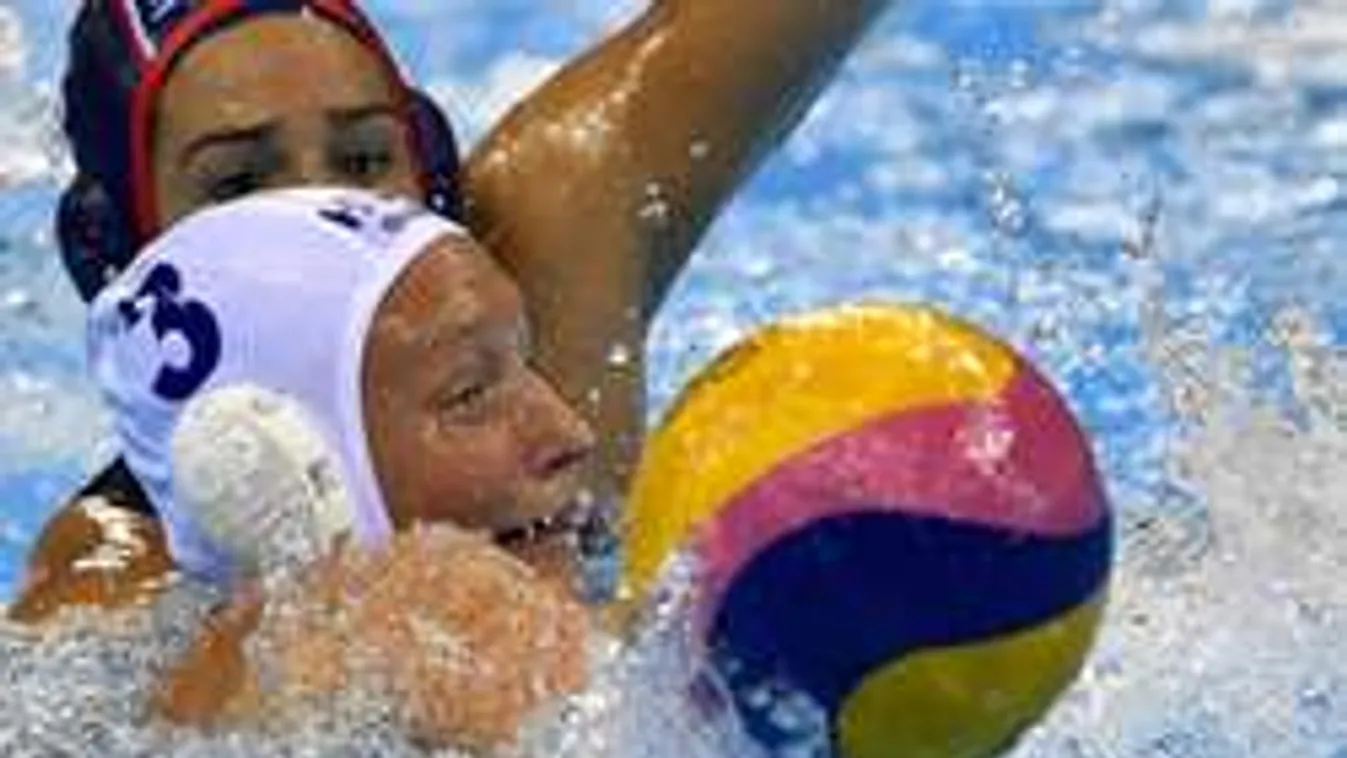 Kikaptak a lányok, Csernus doki sem mentett meg minket a nagy veréstől