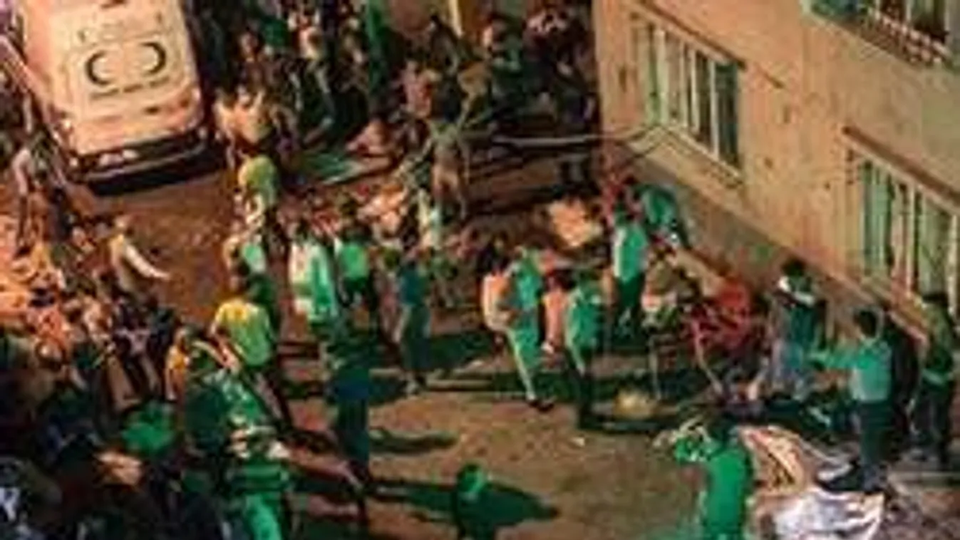 Megrázó tény: egy gyerekkel végeztették ki a lakodalom vendégeit