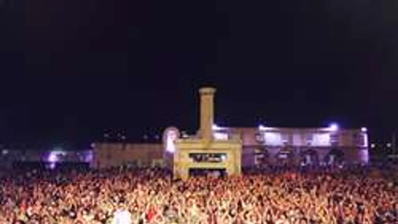 Tragédia: Fiatal lányt találtak holtan a népszerű zenei fesztiválon!