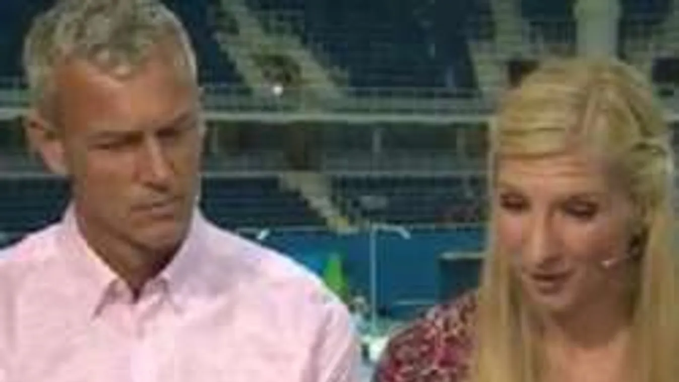 Lebuktak: Élő adásban fogdosták egymást a műsorvezetők! - Videó