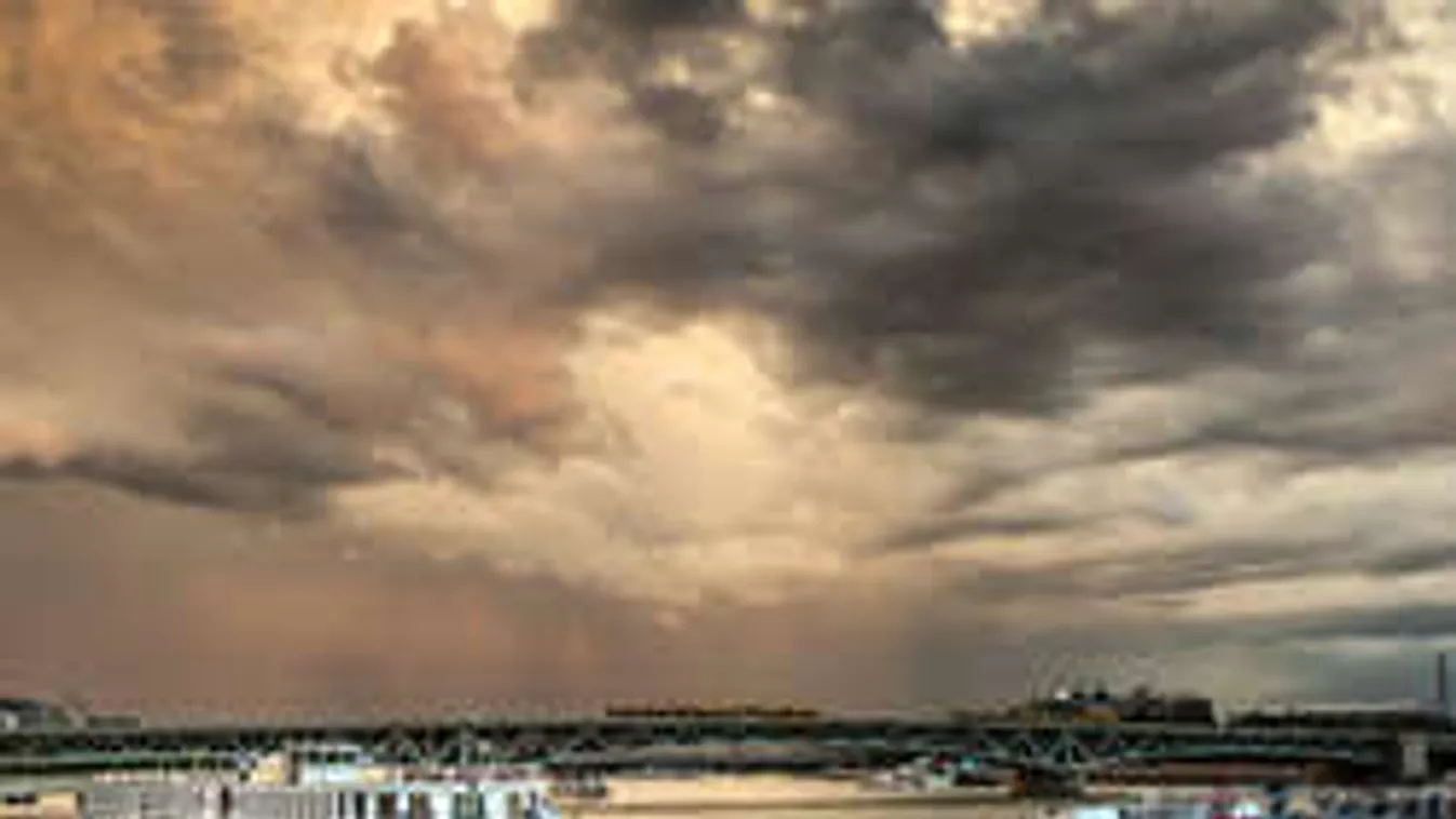 Iszonyú szélviharral, zivatarral támad az időjárás! 24 óra a haladék