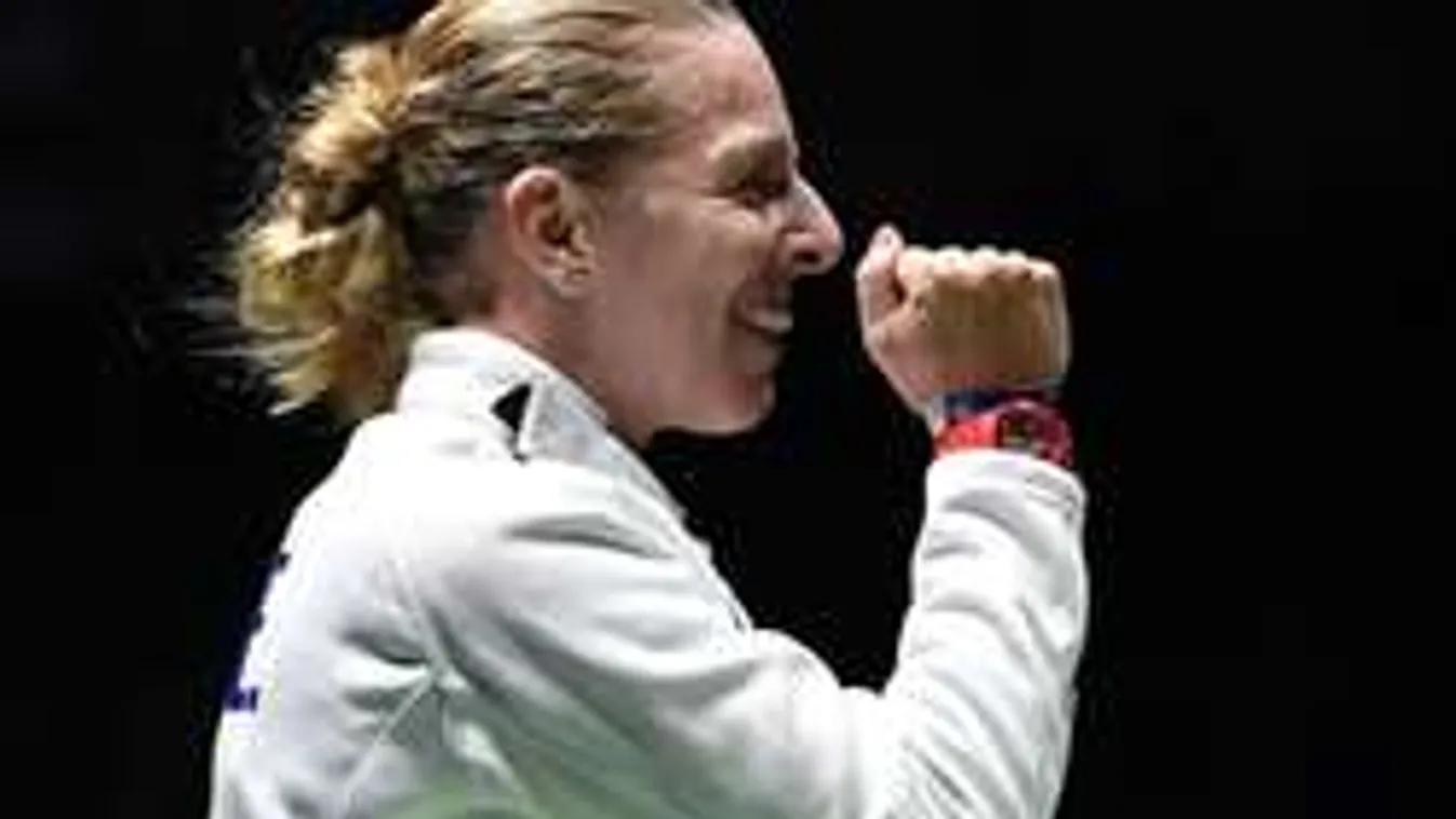 Itt az első magyar érem, Hosszú Katinka is vár hajnalban