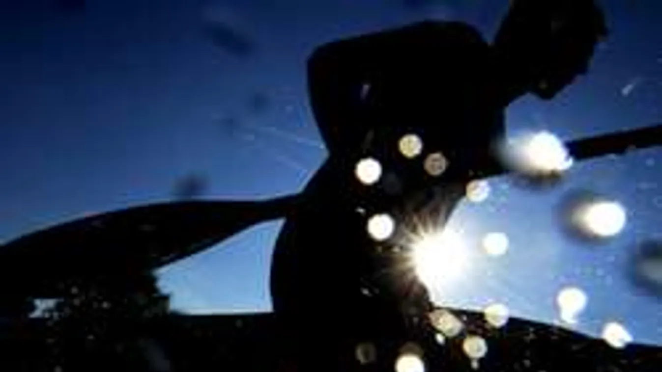 Botrány, botrány hátán: így lett fertő a magyar sikersportból