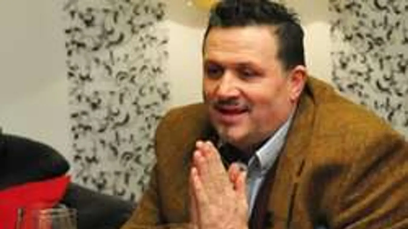 Újabb nyomozás Galambos Lajosnál: hangos zokogás a falak mögül