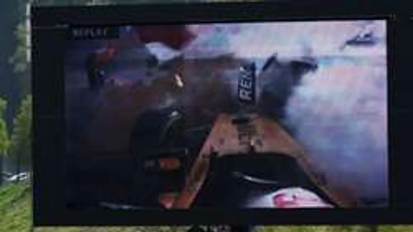 Durva baleset, félbeszakadt a Belga Nagydíj - videó