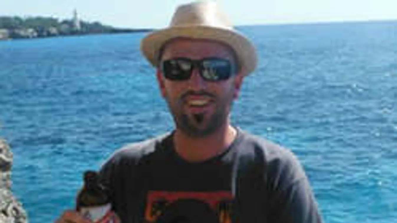 Ez aztán az elővigyázatosság! Üzenetet hagyott részeg önmagának!