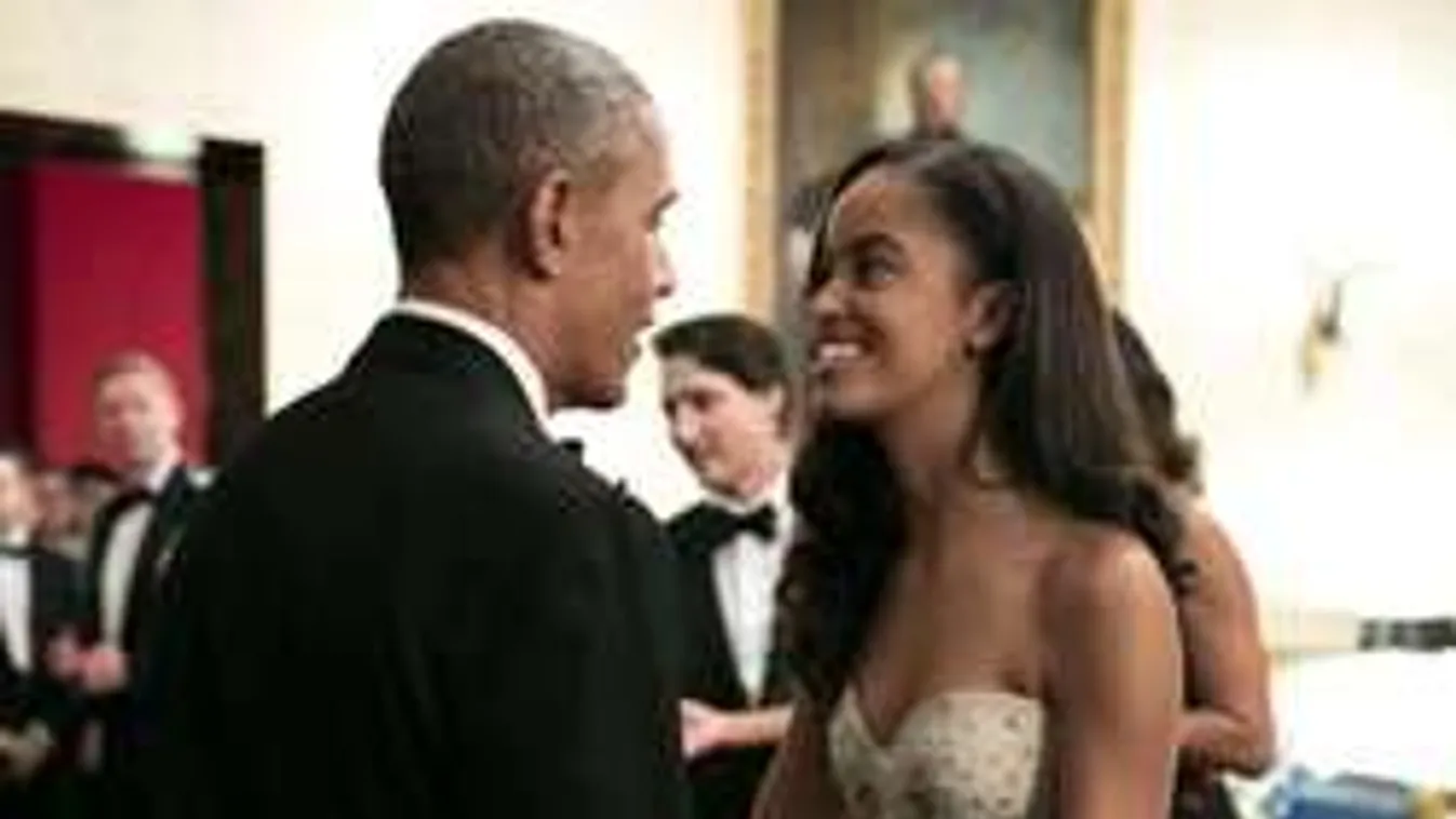 Egyre lejjebb süllyed: Agresszív bűnözővel barátkozik Obama lánya