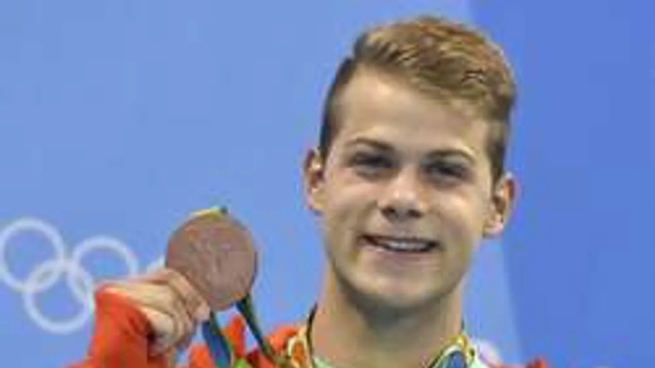 Fel sem tűnt az olimpiai sztárunknak, hogy anyja terhes