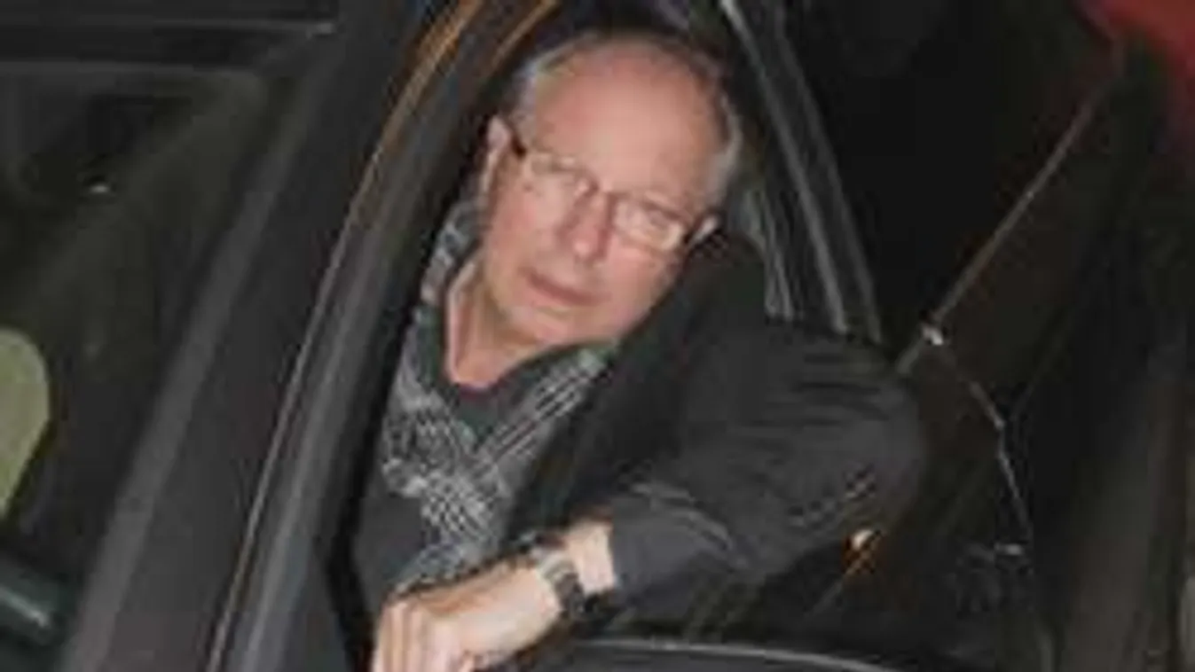 Meglepetés! Visszatér a betegeskedő híres magyar zenész