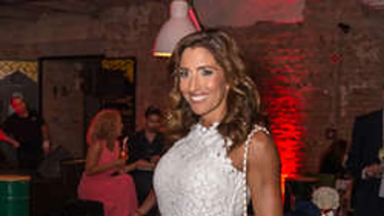 Amit Rubint Réka művel, arra szavak sincsenek!