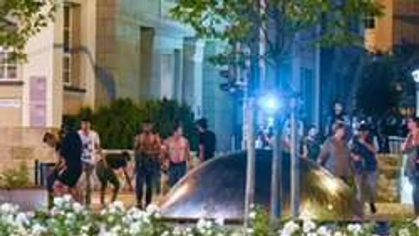 Véres utcai összecsapás Németországban!