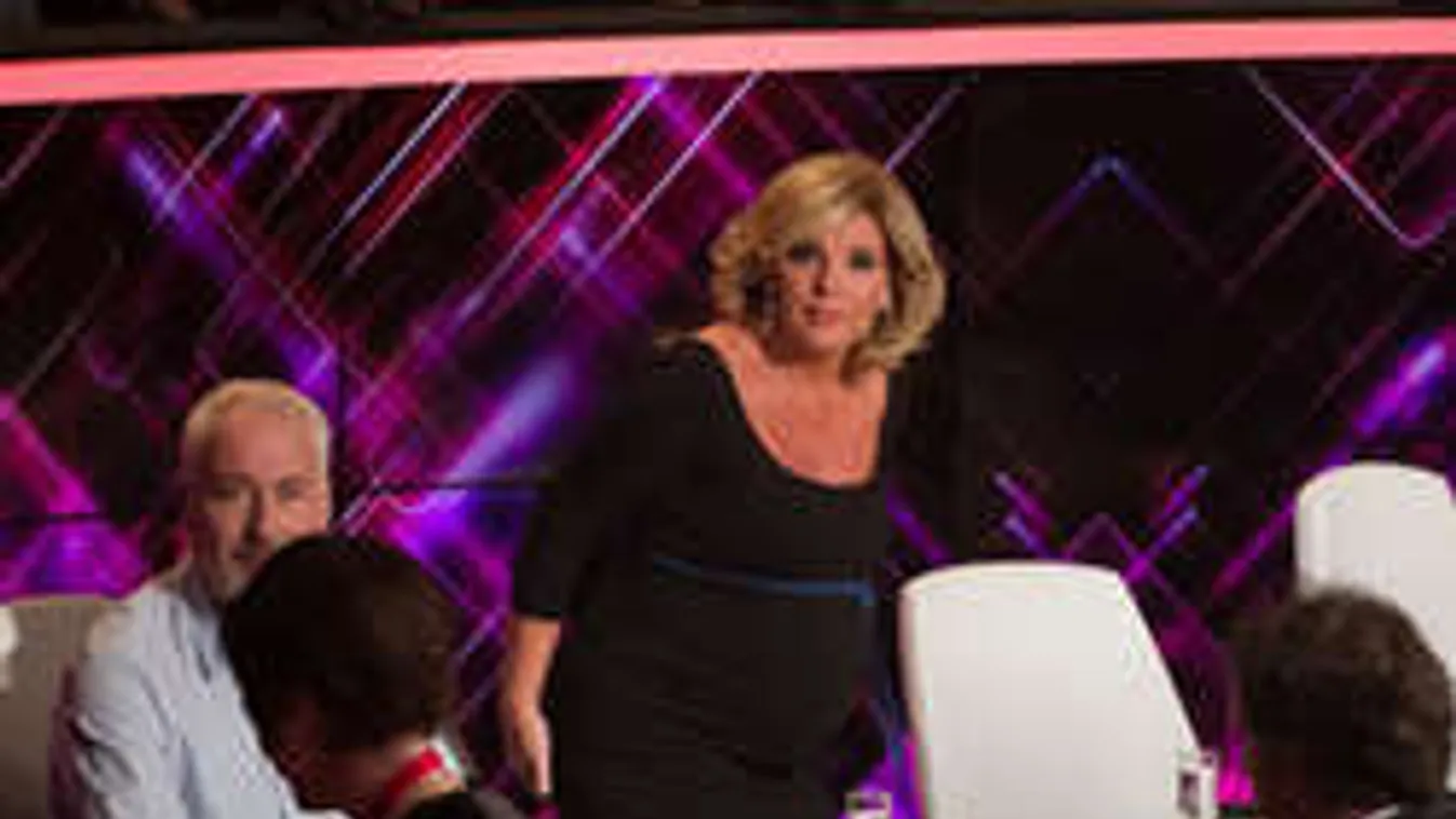 Szűk ruhában mutatta meg hatalmas pocakját Liptai Claudia!