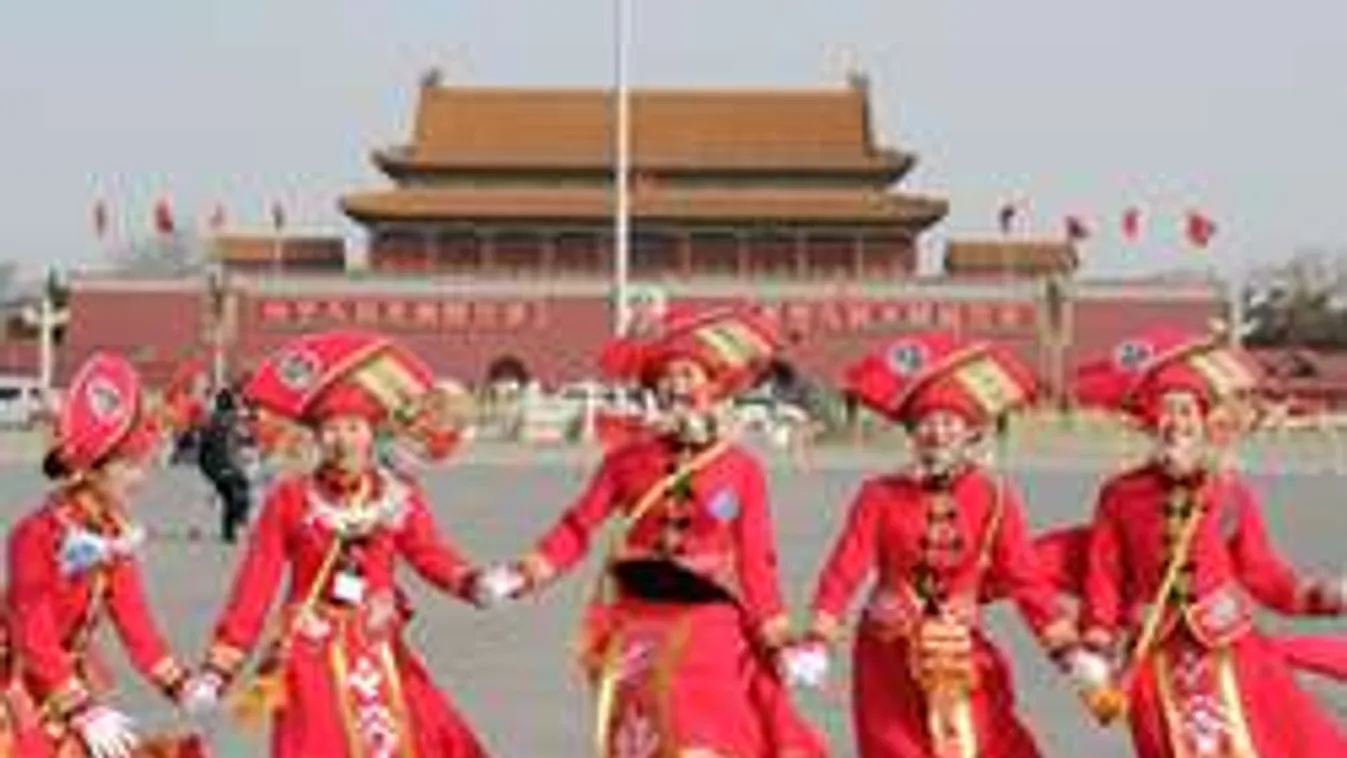 Kiirtaná a bulvárhíreket a tévéből a médiahatóság!