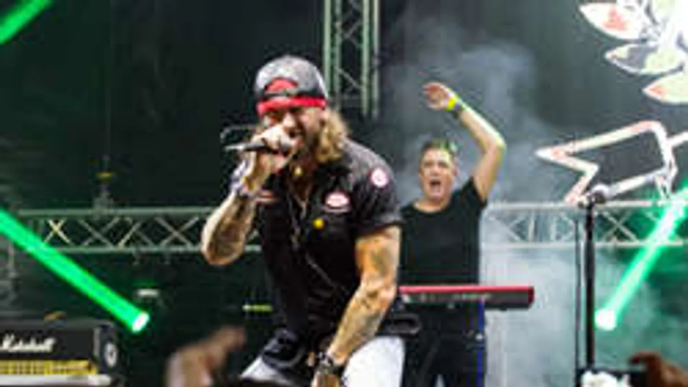 Fájdalmas szakítása miatt fogyott le drasztikusan a magyar zenész!