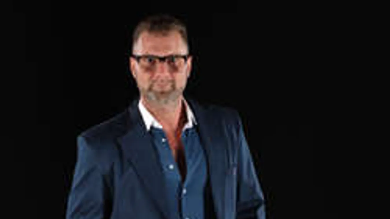 Lekapták a tíz körméről Herczeg Zoltánt!