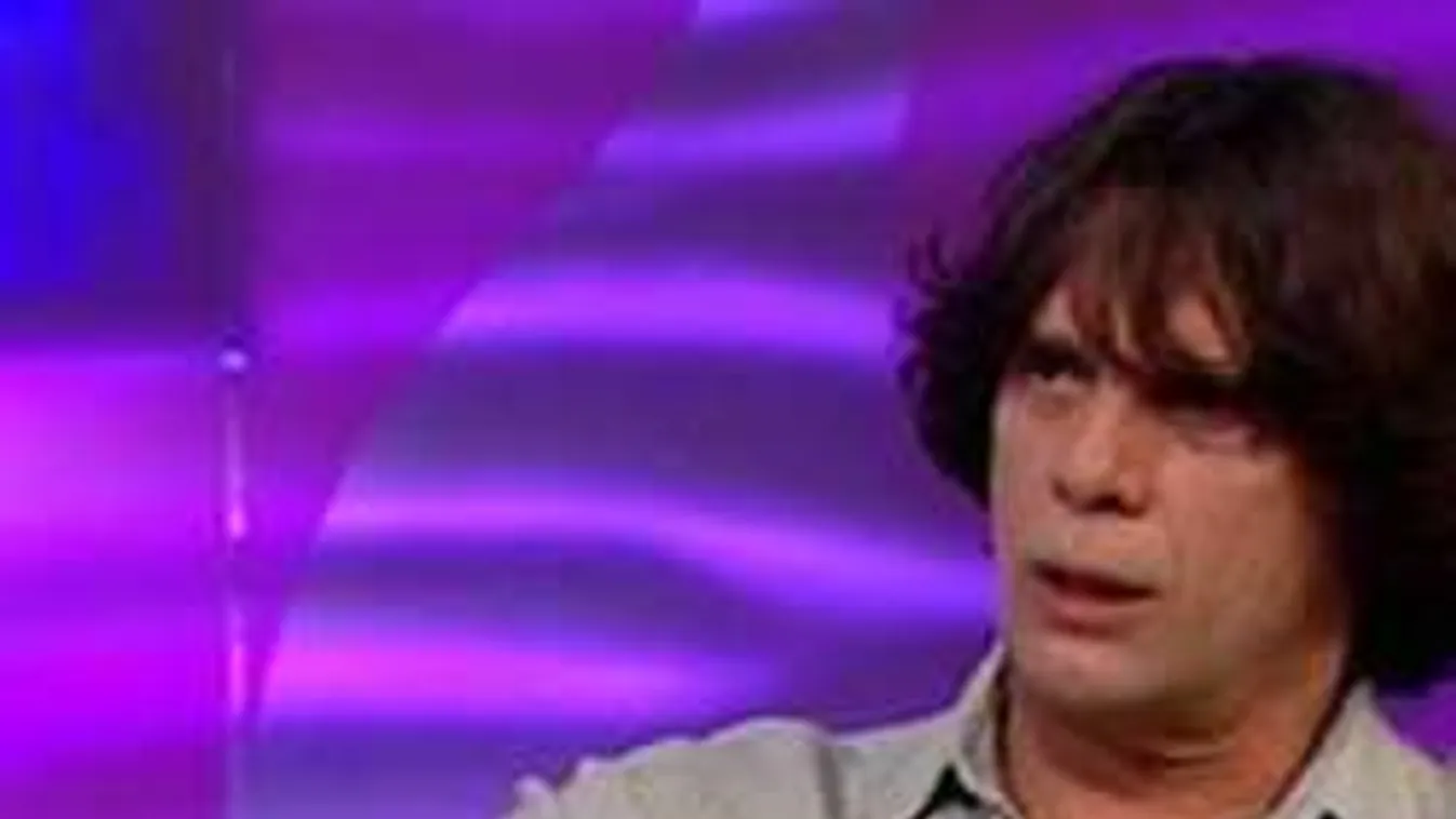 Ezért nem csalja meg többé feleségét a legendás magyar énekes