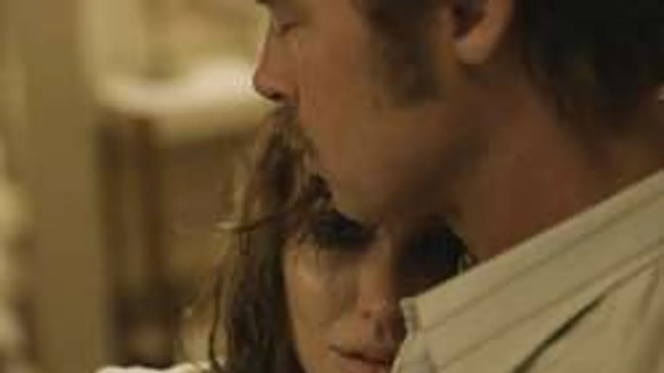 Ezzel a színésznővel csalta Angelinát a piás Brad Pitt