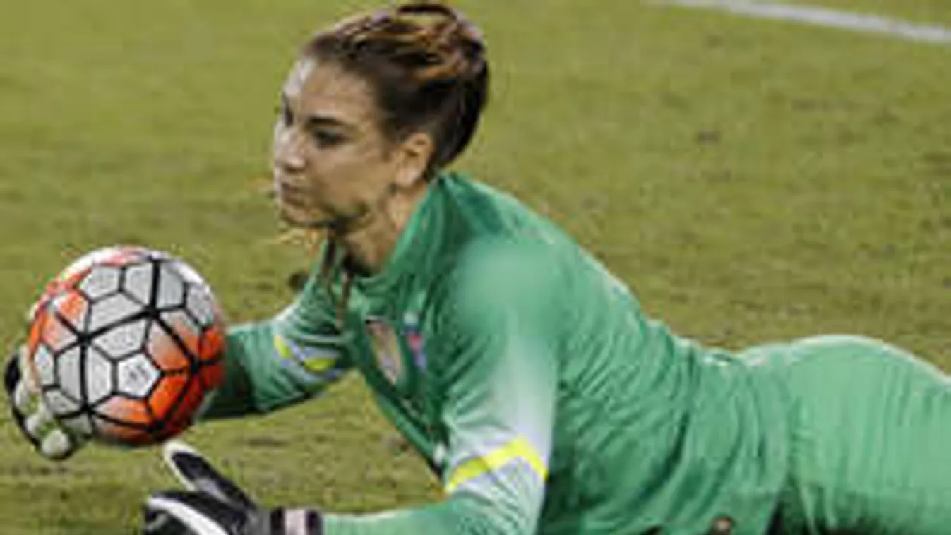 Kicsinálták! Könnyezve dühöngött a szexi klasszis - Videó