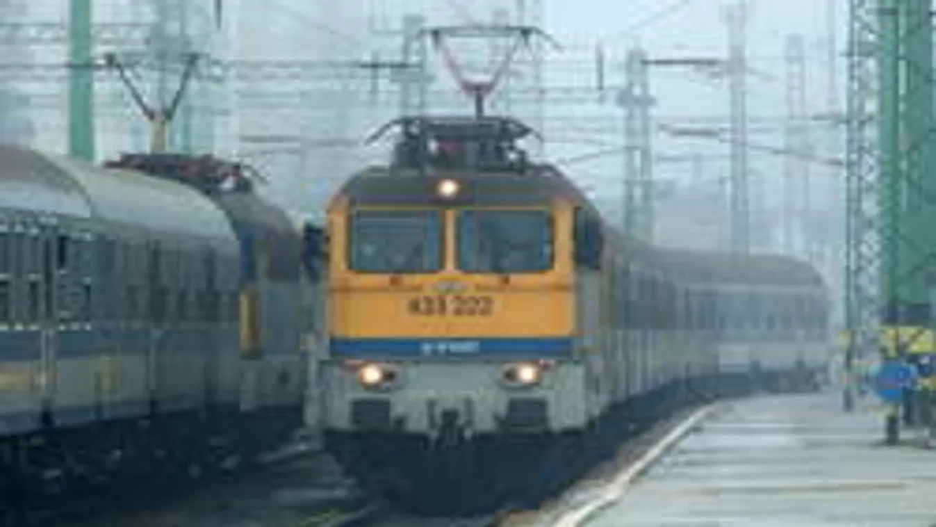 Magyar focidilemma: Meccs után ki visz majd haza?