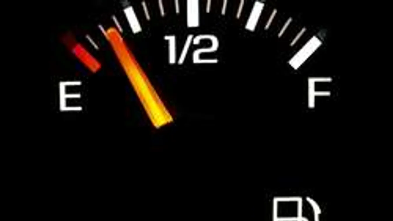 Októbertől a gatyád is rámegy a benzinre!