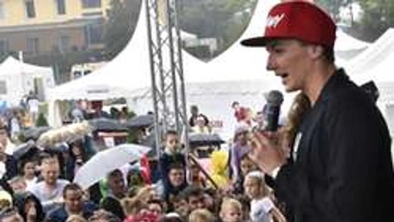 Fiatalokat buzdított Hosszú és Kapás