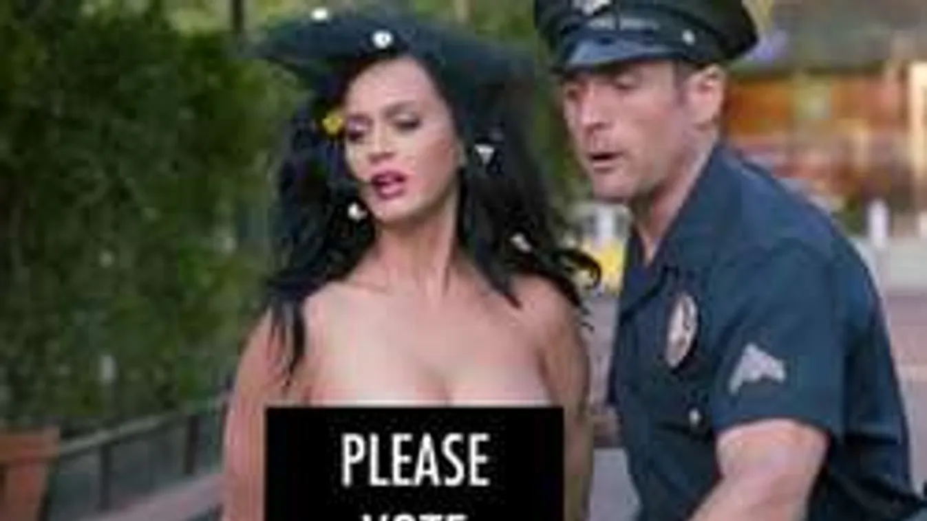 Meztelen testével kampányol a dögös világsztár!