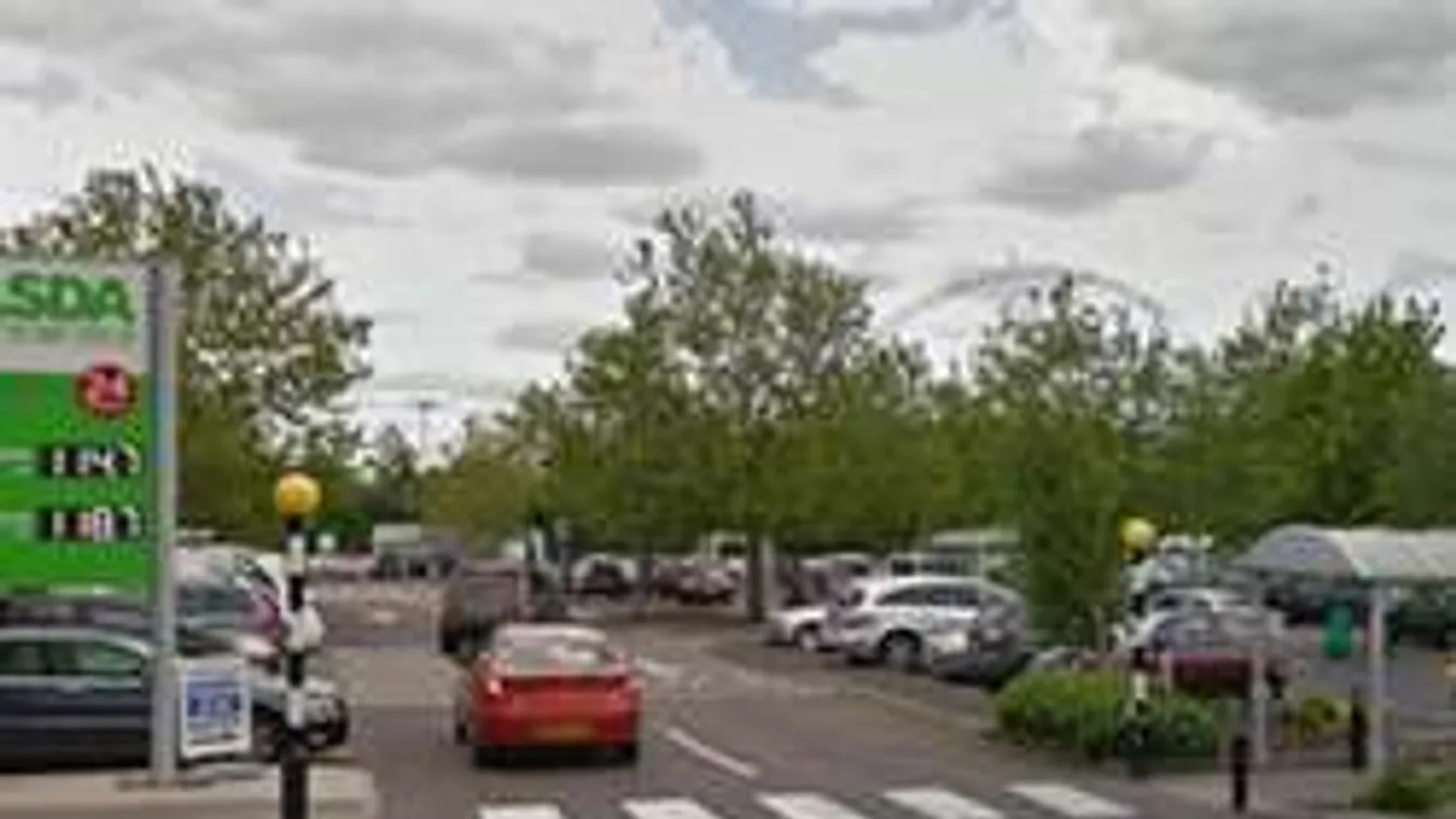 Hallotta, ahogy ropognak kislánya csontjai az autó alatt