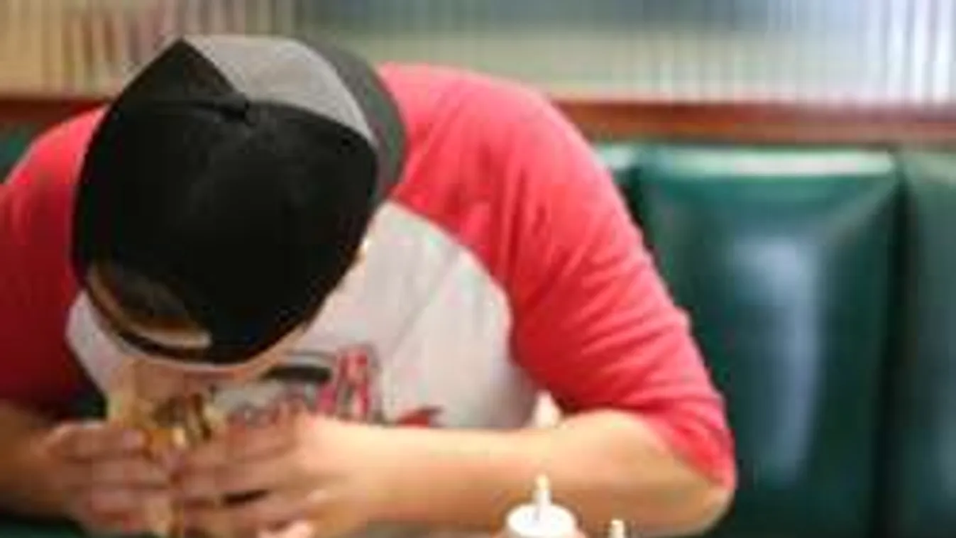 Ingyen lakhatsz, ha dolgozol!