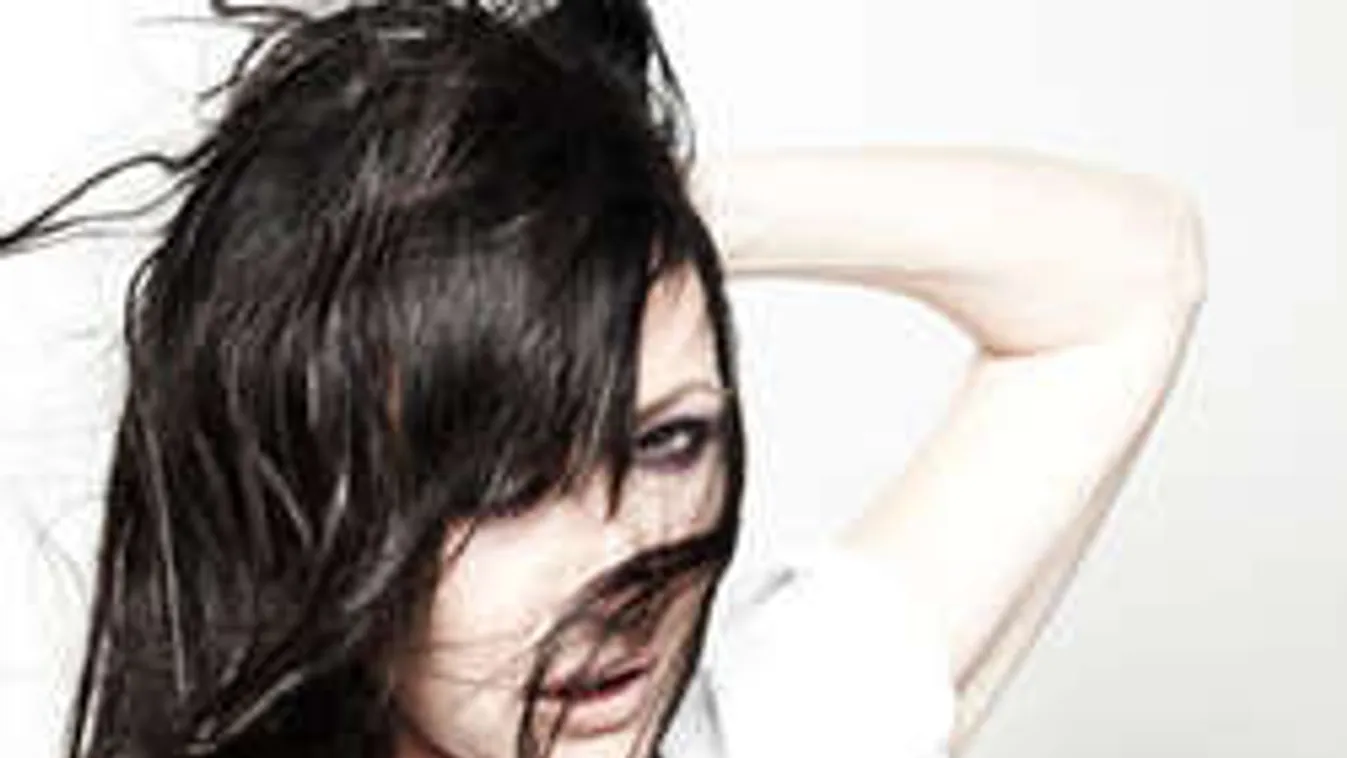 Megrendítő fotót posztolt a TV2 egykori sztárja: rákban szenved