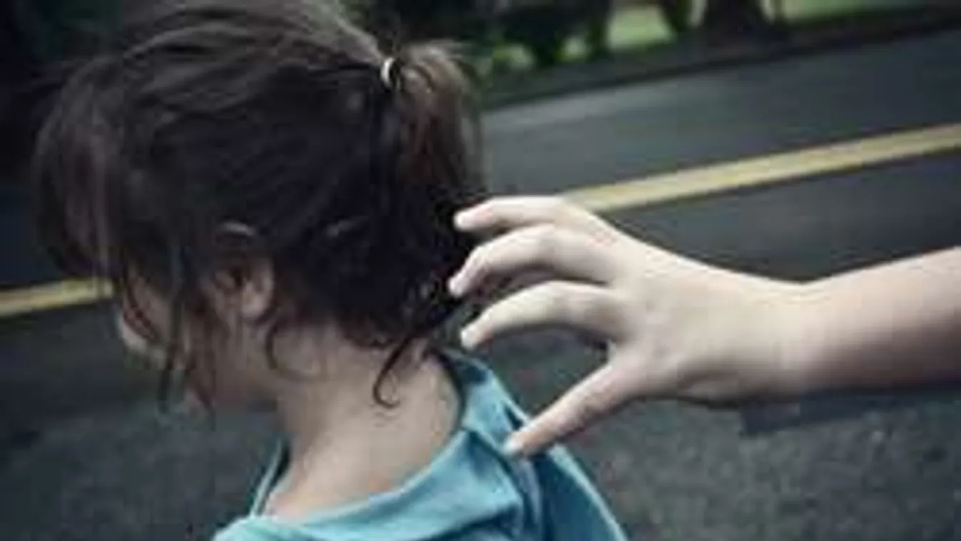 Dráma: Nyoma veszett egy tündéri, 13 éves magyar kislánynak