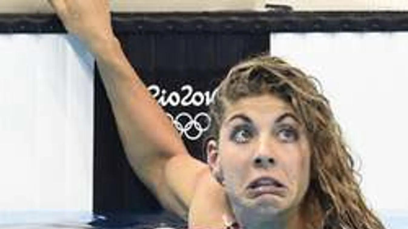 Szexpartnert keres, de lehet, valami másra készül a magyar úszónő