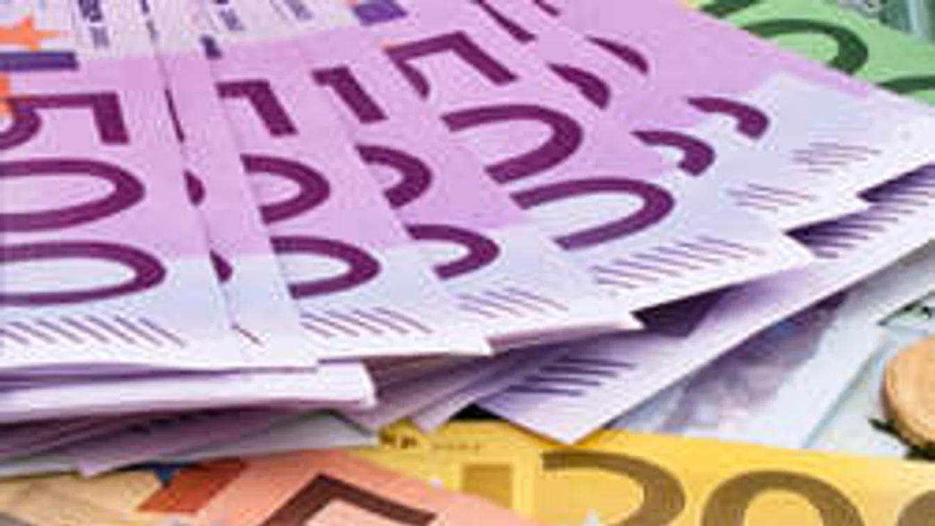 Bécsben egy  migránscsalád 1 millió forintot kap, nem csoda, hogy jönnek