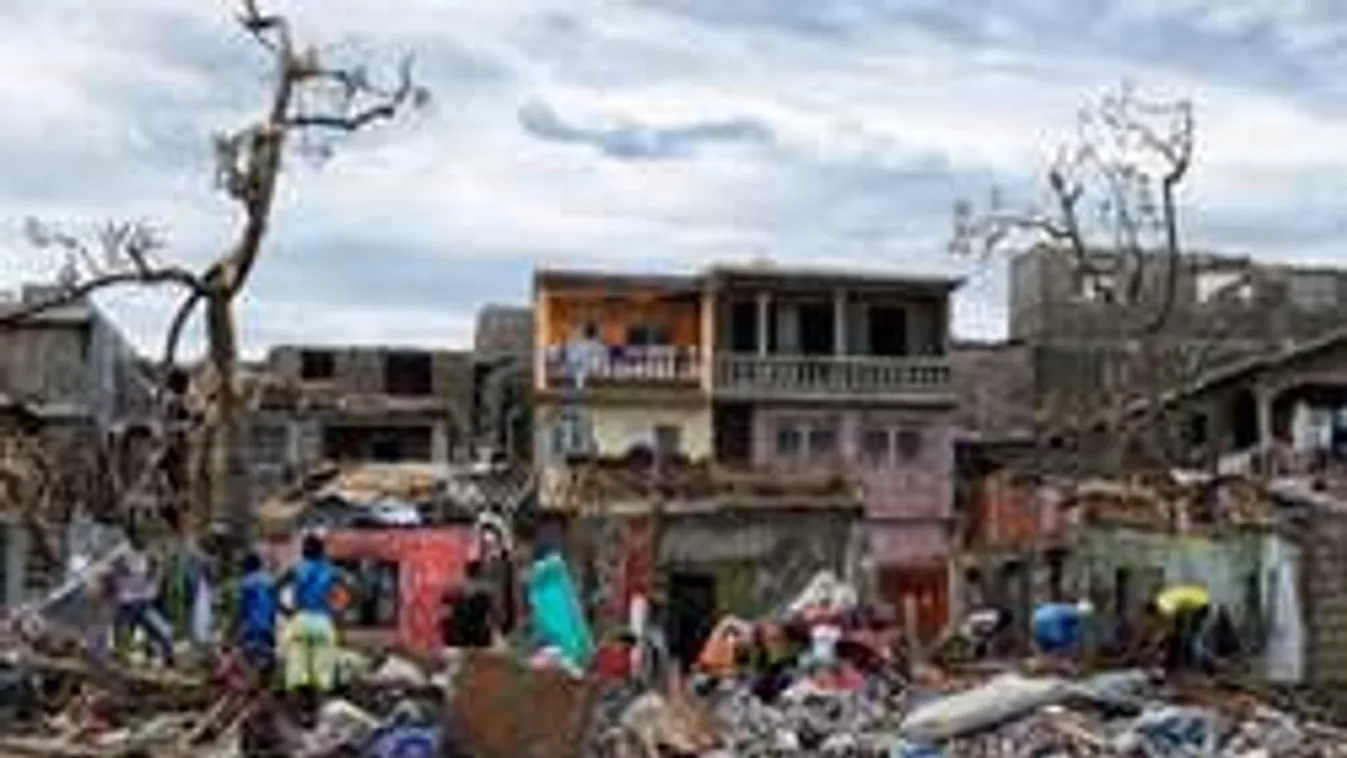 Döbbenetes pusztítás, több száz halott: tombol a Matthew hurrikán