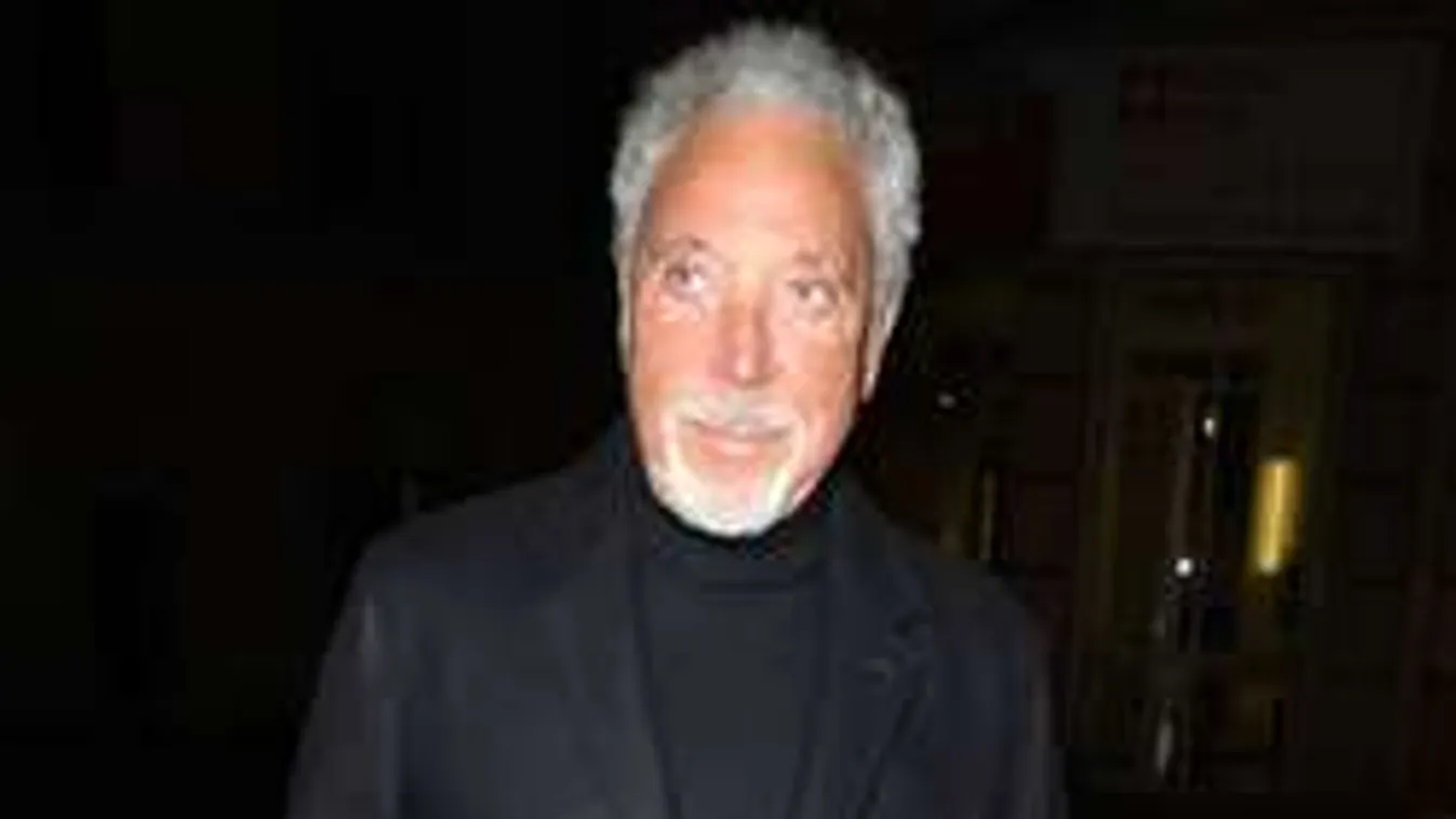 Összeomlott a gyásztól a legendás énekes!