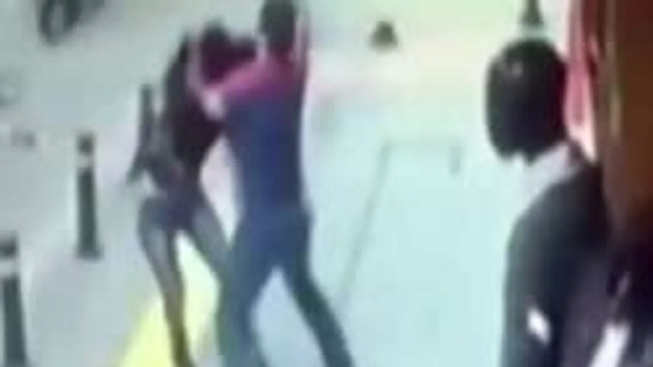 Fényes nappal, az utcán szurkálta halálra volt nejét