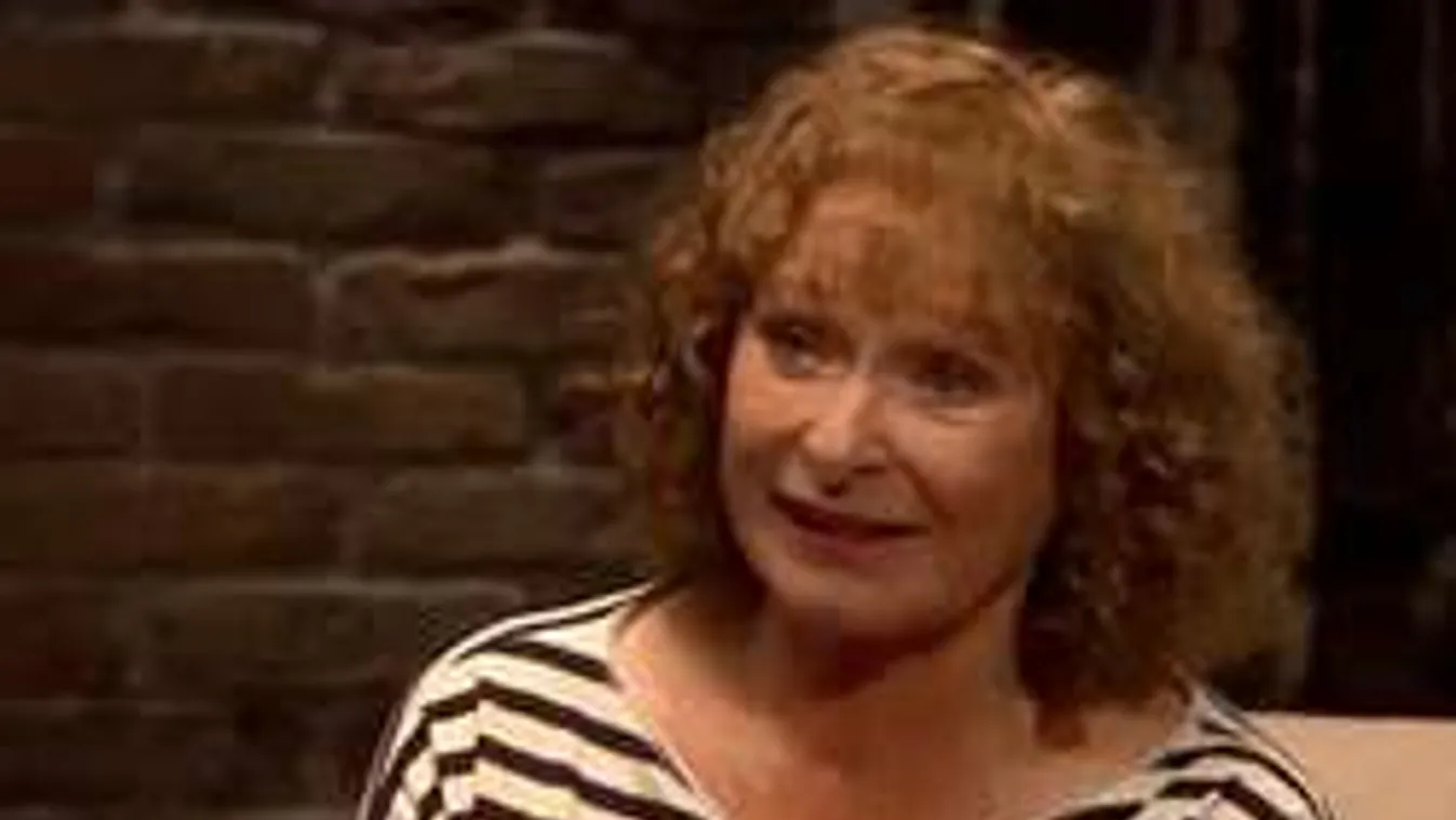 Újságcikk alapján kérték feleségül a magyar színésznőt