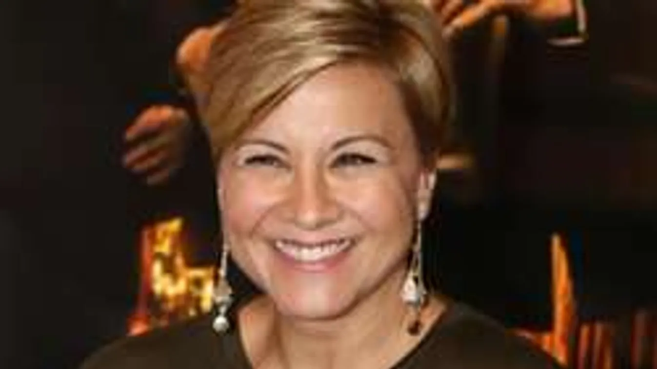 Begyógyszerezve állt kamerák elé Ábel Anita!