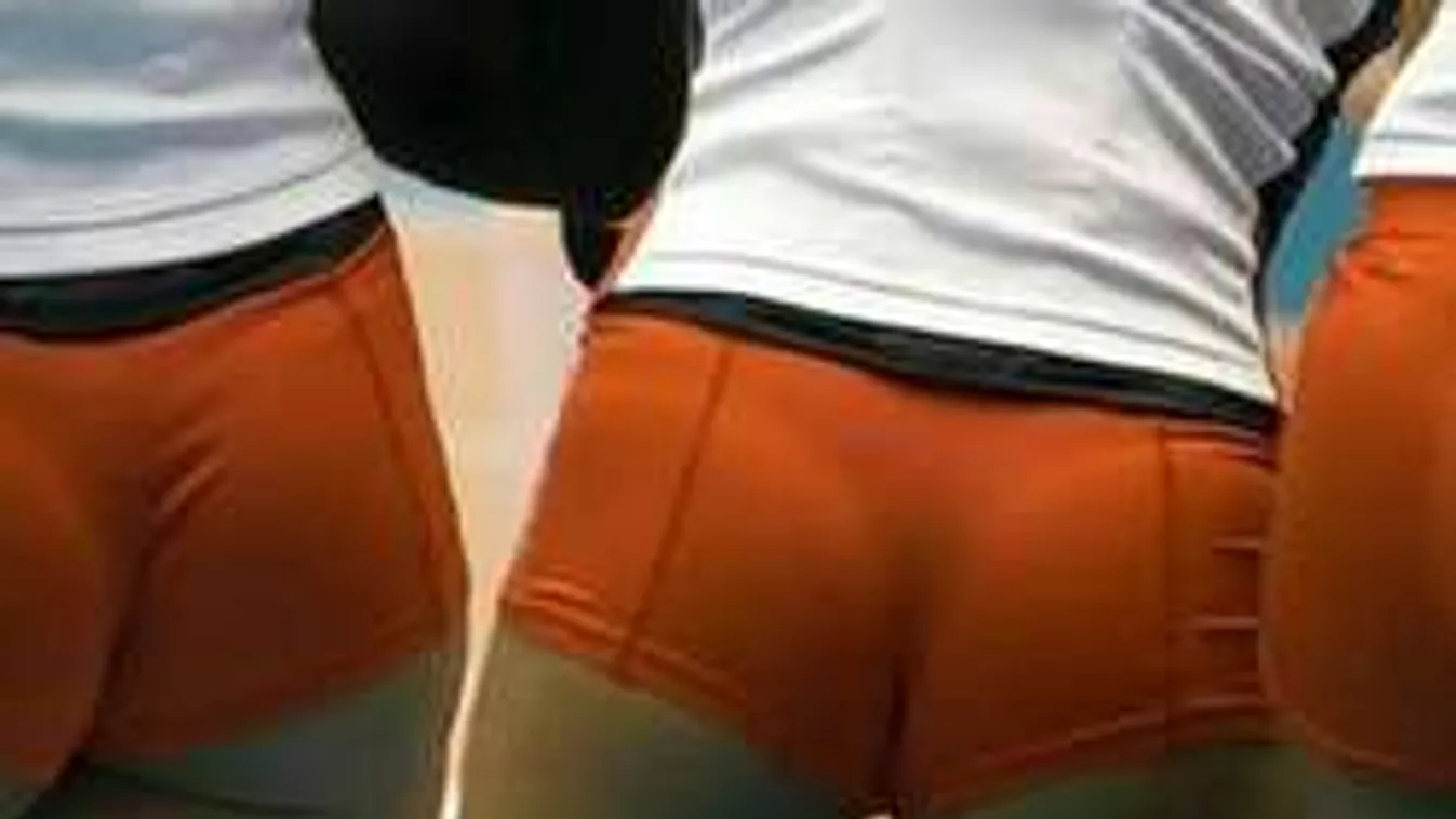 Szexi magyar lányokat csodál a röplabdavilág - Fotók